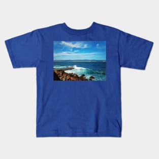 wavy blue sea Kids T-Shirt